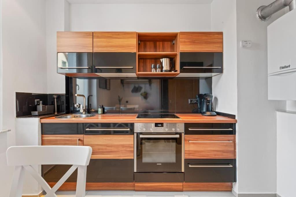 3-Zimmer-Wohnung In Λέονμπεργκ Εξωτερικό φωτογραφία